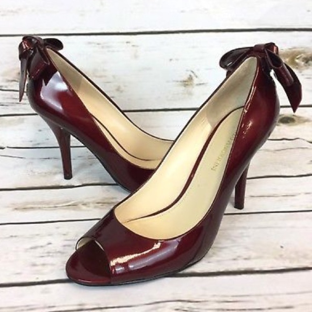 Enzo Angiolini Mistle Bow parent heels sz7